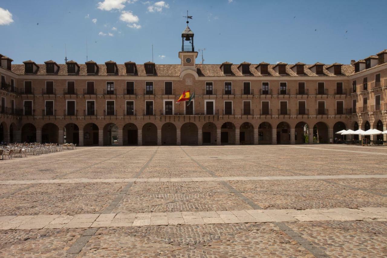 Hotel Plaza Mayor Ocaña Exteriör bild